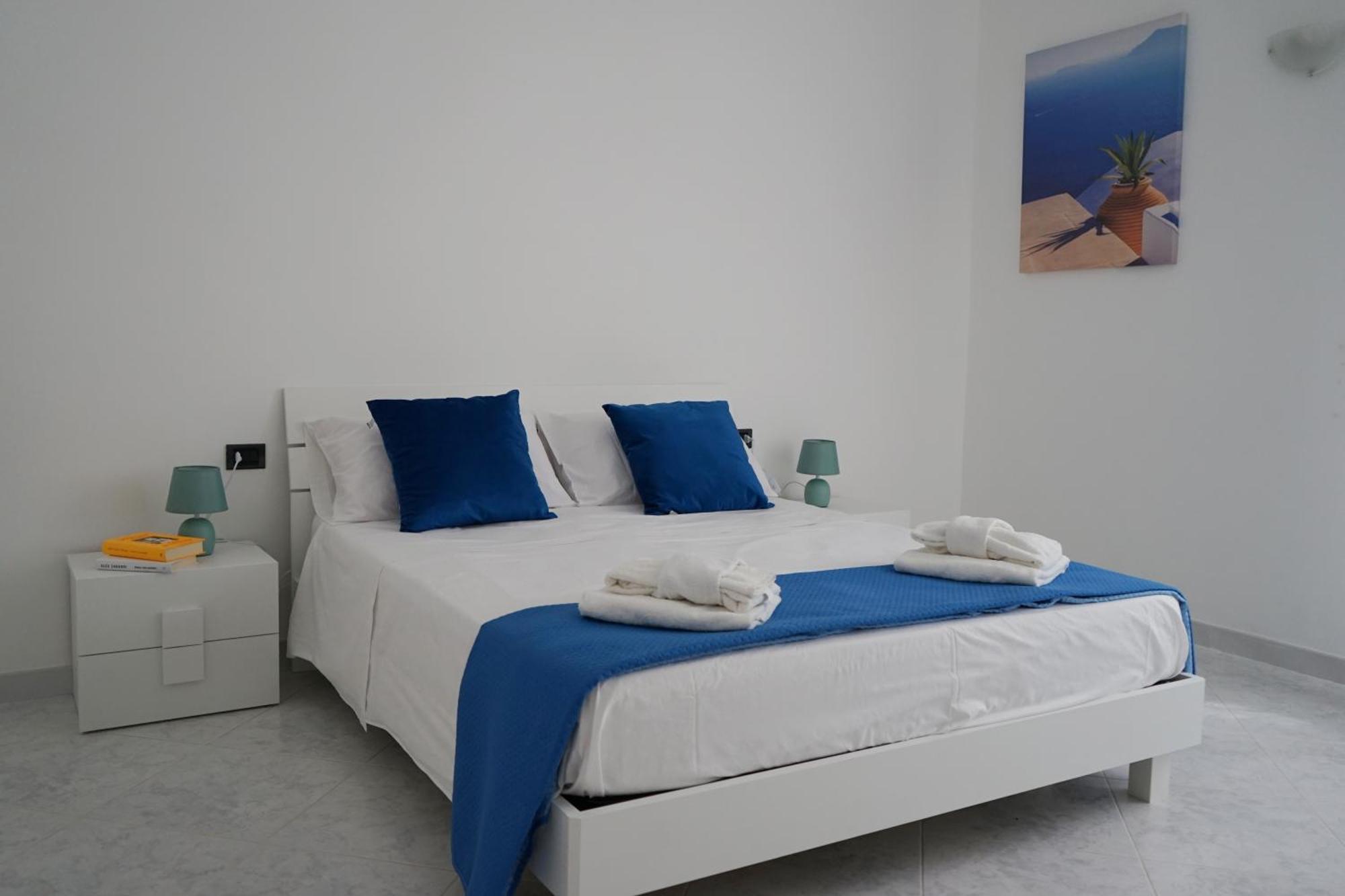 Ostuni Dream House Apartment Bagian luar foto